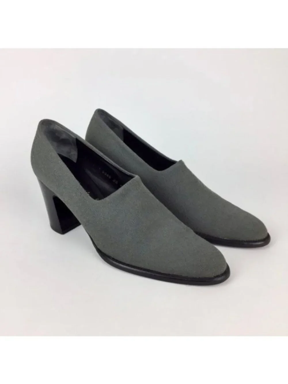 Vintage Robert Clergerie Womens Gray Fabric Shootie Pumps Block Heel size 9